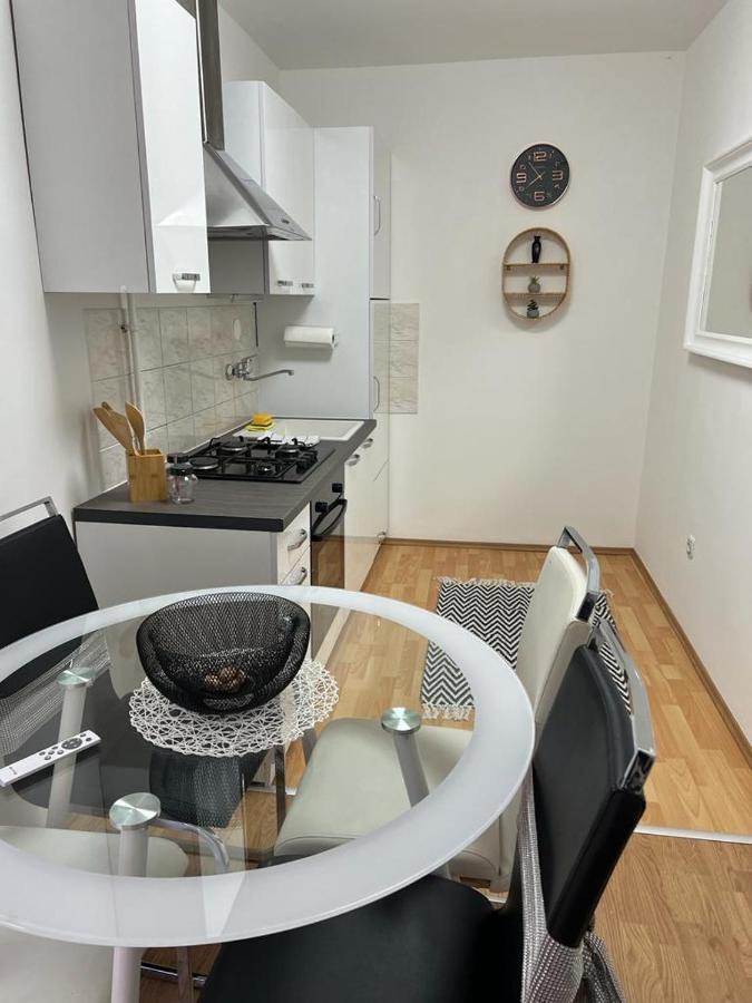 Apartman Lara Zagreb Exterior foto