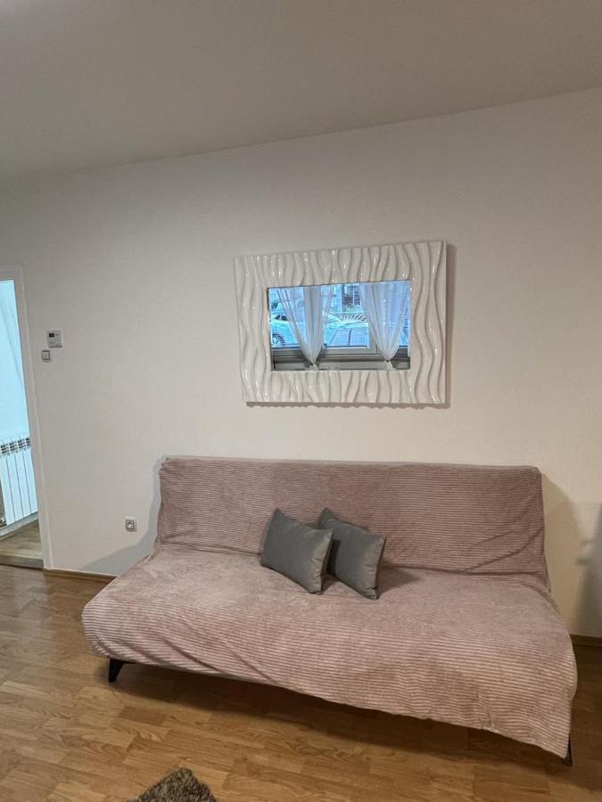 Apartman Lara Zagreb Exterior foto